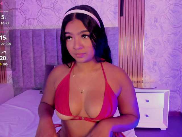 SofiCruz live cam on BongaCams