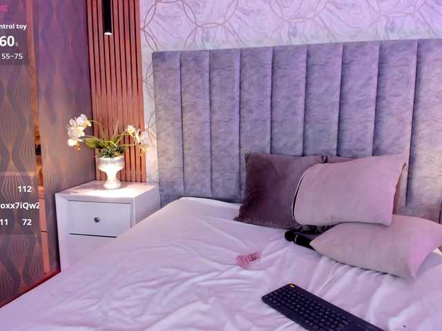 SofiCruz live cam on BongaCams
