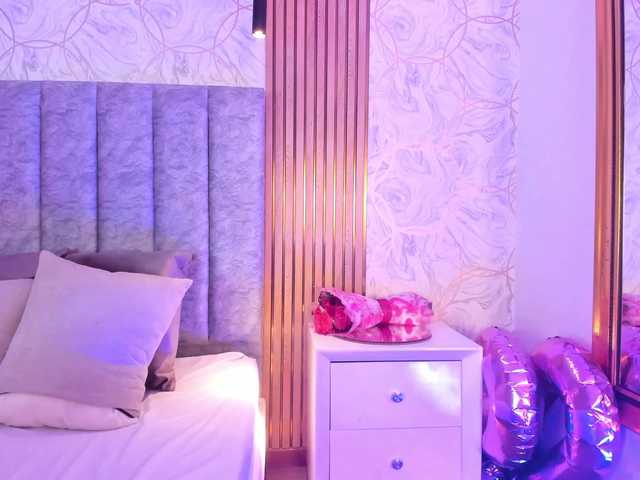 SofiCruz live cam on BongaCams