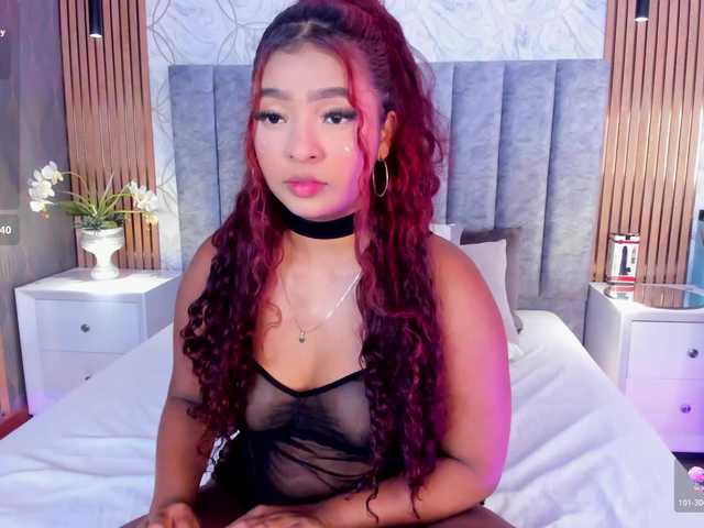 SofiCruz live cam on BongaCams