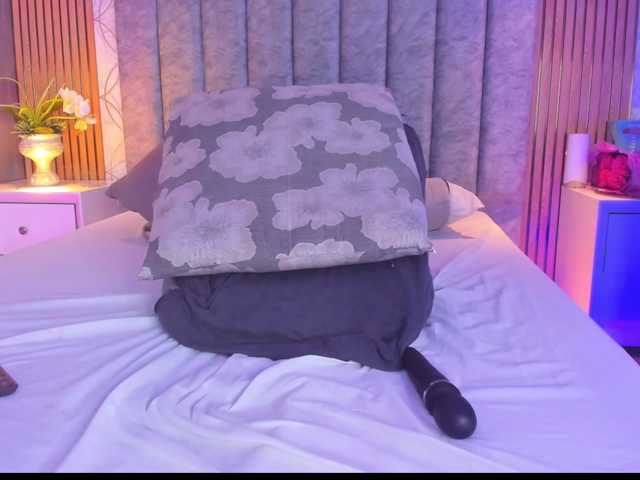 SofiCruz live cam on BongaCams