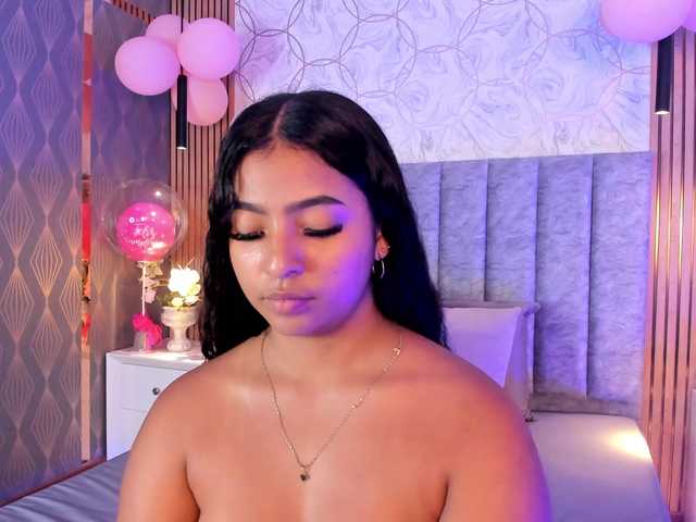SofiCruz live cam on BongaCams