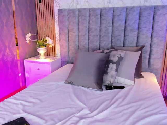 SofiCruz live cam on BongaCams
