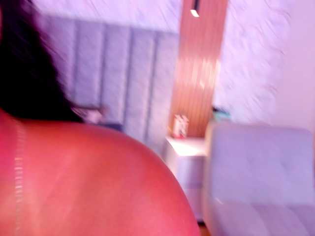 SofiCruz live cam on BongaCams