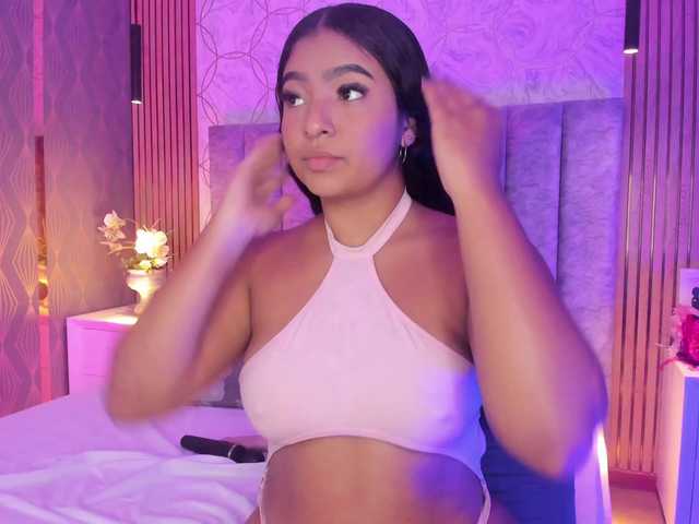 SofiCruz live cam on BongaCams