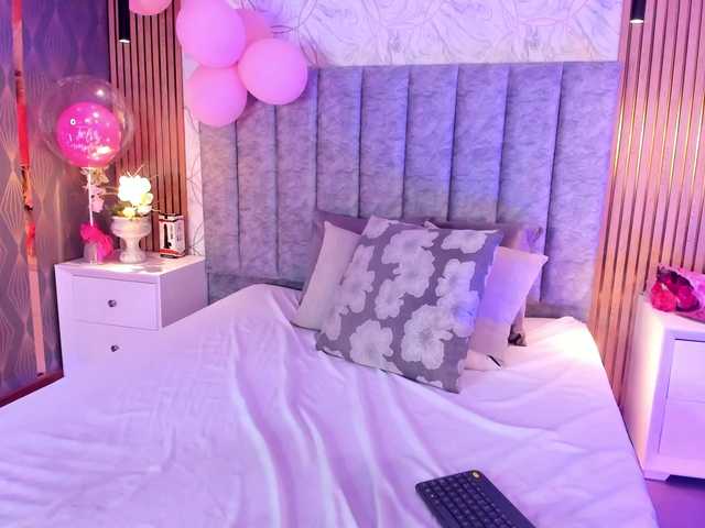 SofiCruz live cam on BongaCams
