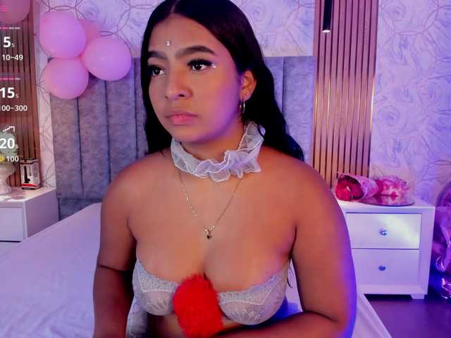 SofiCruz live cam on BongaCams