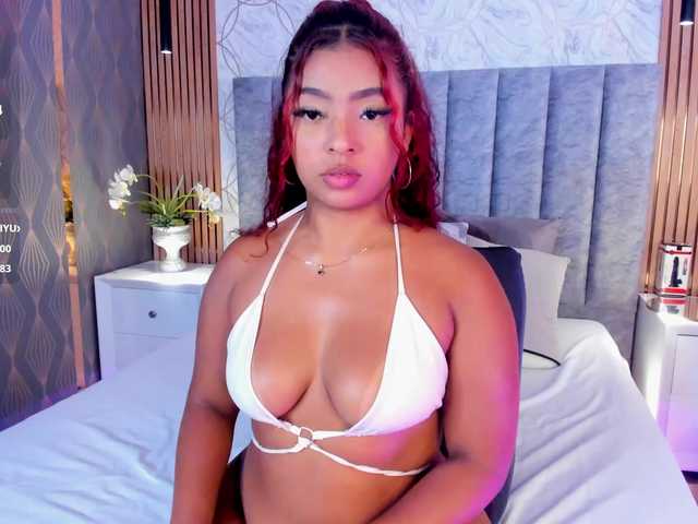SofiCruz live cam on BongaCams