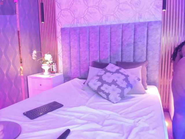 SofiCruz live cam on BongaCams
