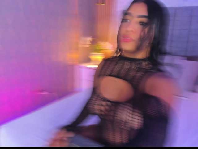 SofiCruz live cam on BongaCams