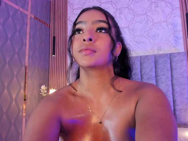 SofiCruz live cam on BongaCams
