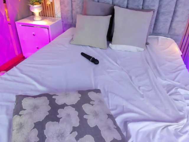 SofiCruz live cam on BongaCams
