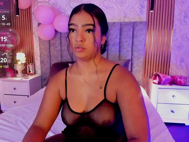 SofiCruz live cam on BongaCams