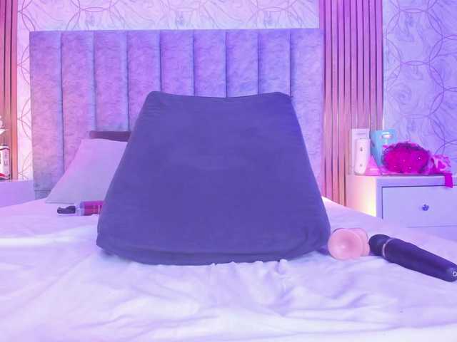 SofiCruz live cam on BongaCams