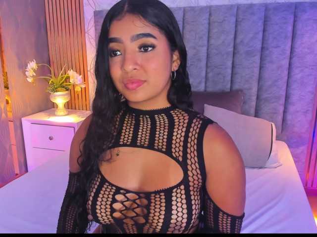 SofiCruz live cam on BongaCams
