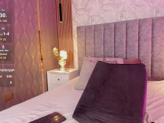 SofiCruz live cam on BongaCams