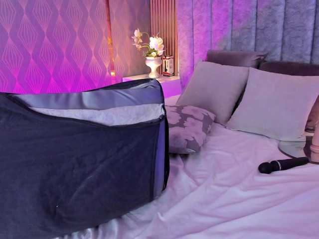 SofiCruz live cam on BongaCams