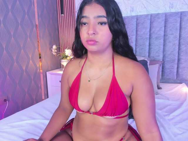 SofiCruz live cam on BongaCams