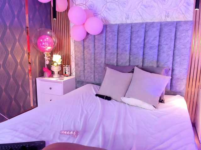 SofiCruz live cam on BongaCams
