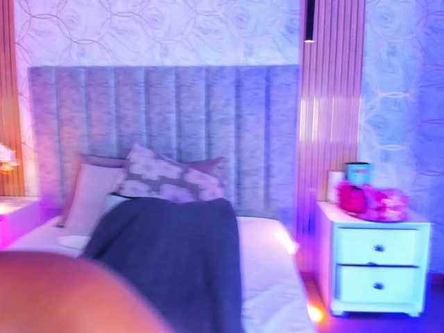 SofiCruz live cam on BongaCams