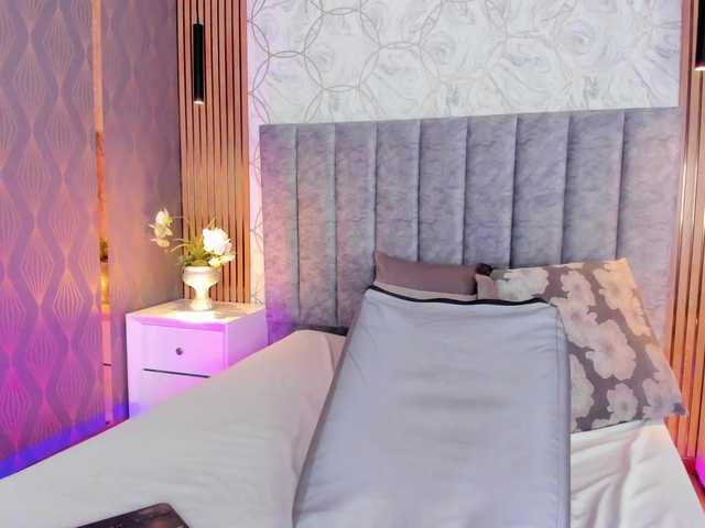 SofiCruz live cam on BongaCams