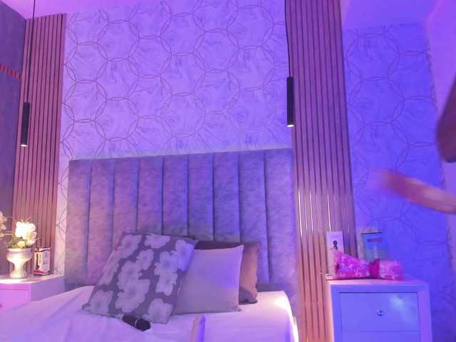 SofiCruz live cam on BongaCams