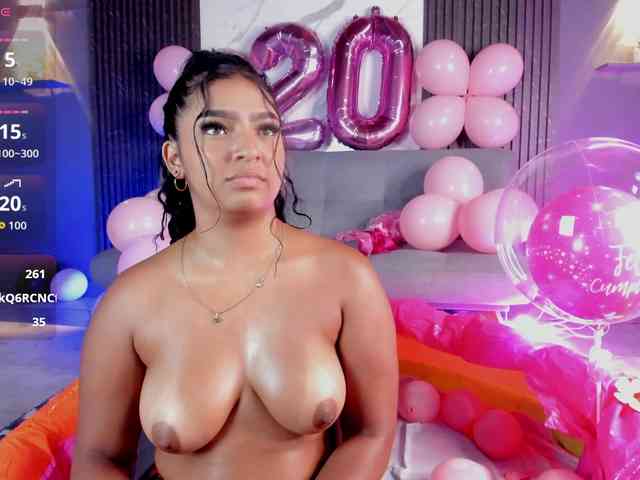 SofiCruz webcam