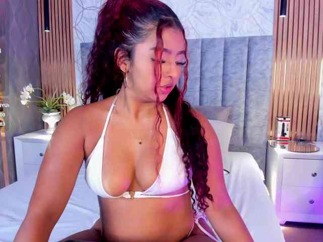 SofiCruz webcam