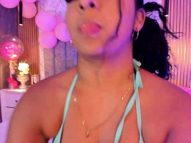 SofiCruz webcam