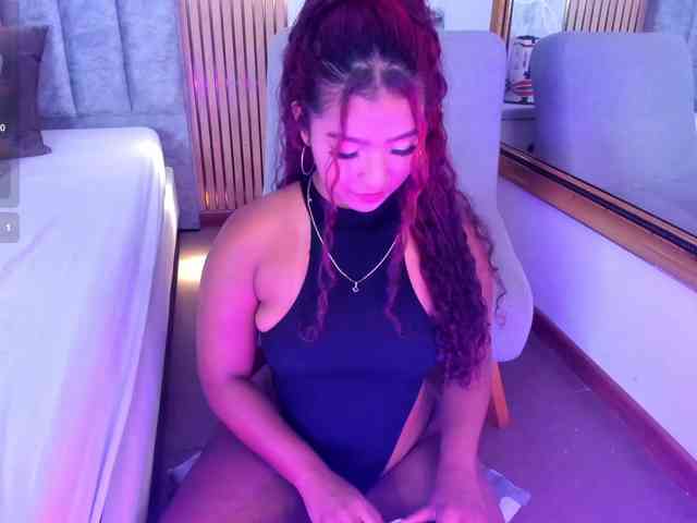 SofiCruz Live Webcam on BongaCams