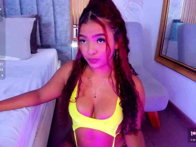 SofiCruz webcam