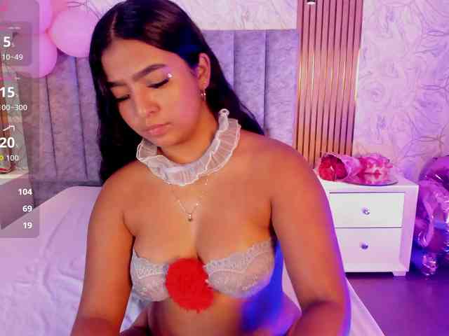 SofiCruz webcam