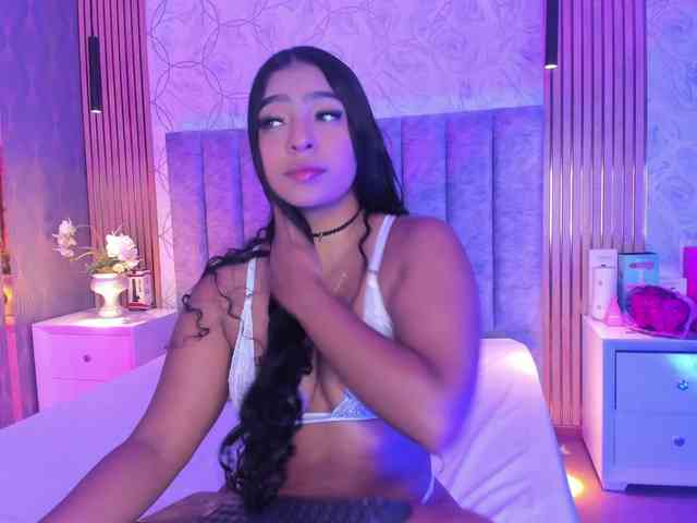 SofiCruz webcam