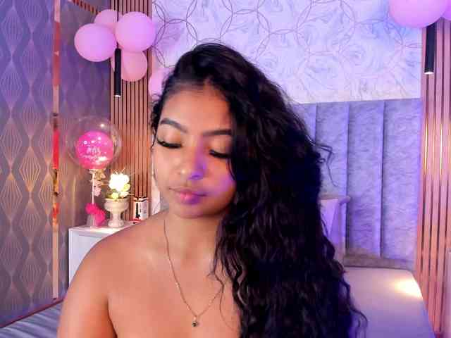 SofiCruz webcam