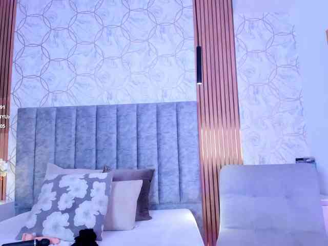 SofiCruz webcam