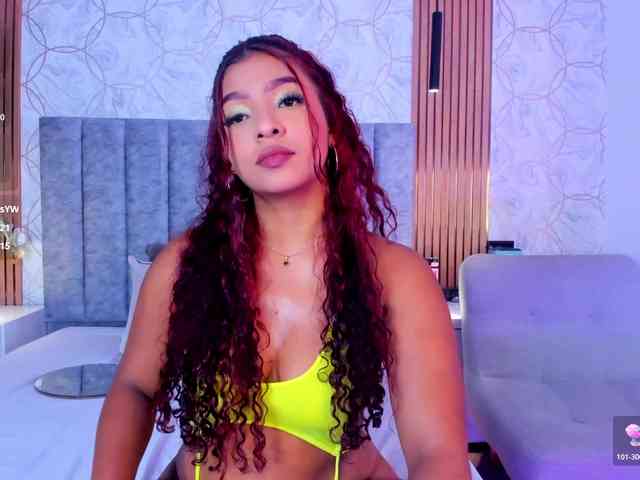 SofiCruz webcam