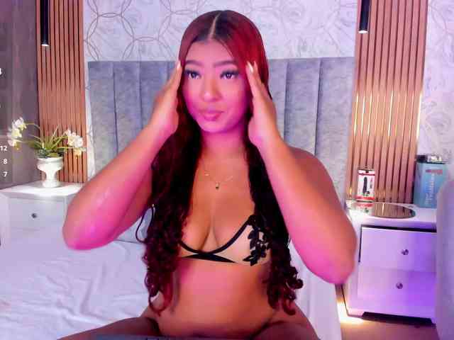 SofiCruz webcam