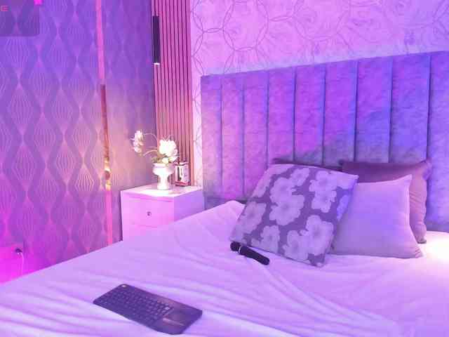 SofiCruz webcam