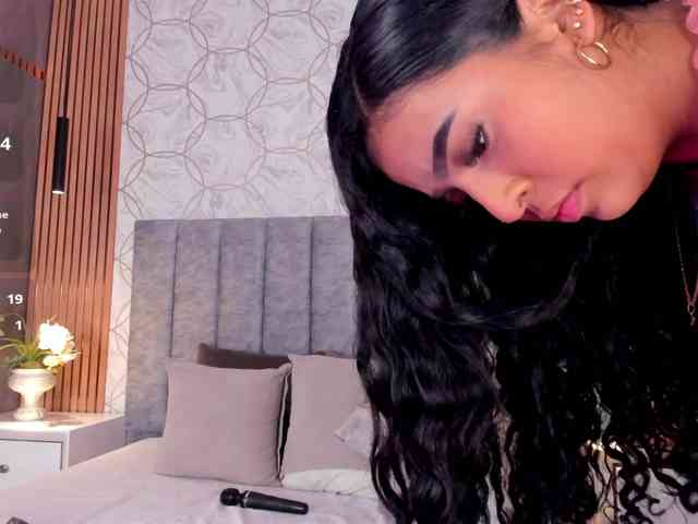 SofiCruz webcam