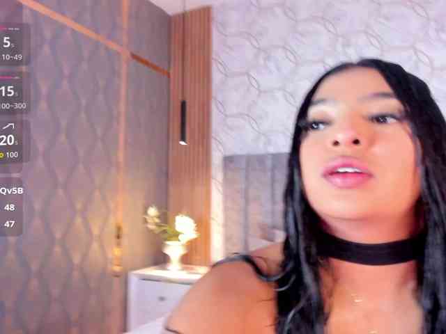 SofiCruz webcam