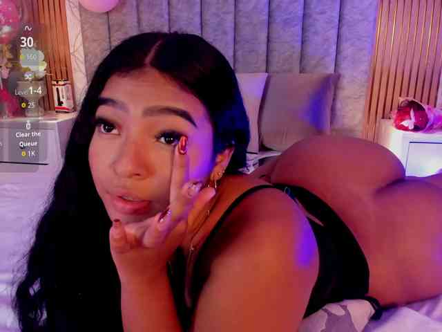 SofiCruz webcam