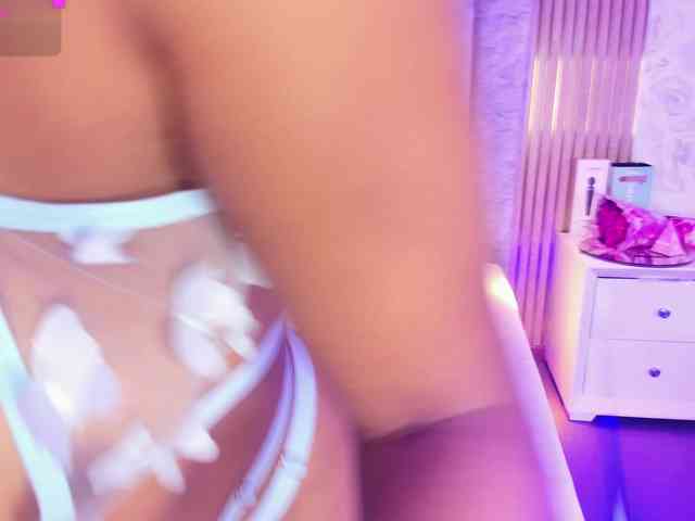 SofiCruz webcam