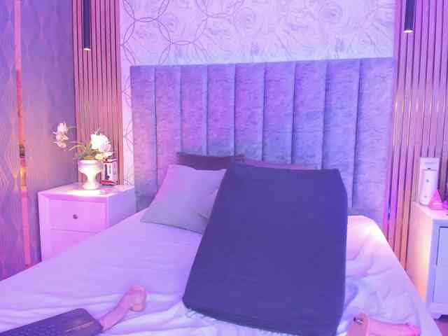 SofiCruz webcam