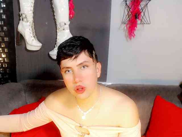 Oxana-Novikova Sex Cam Show