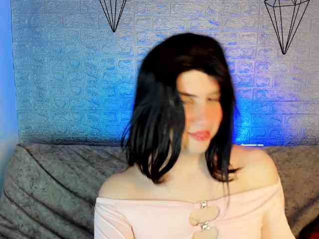 Oxana-Novikova Live Webcam on BongaCams