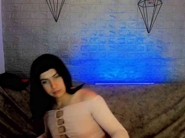 Oxana-Novikova Sex Cam Show