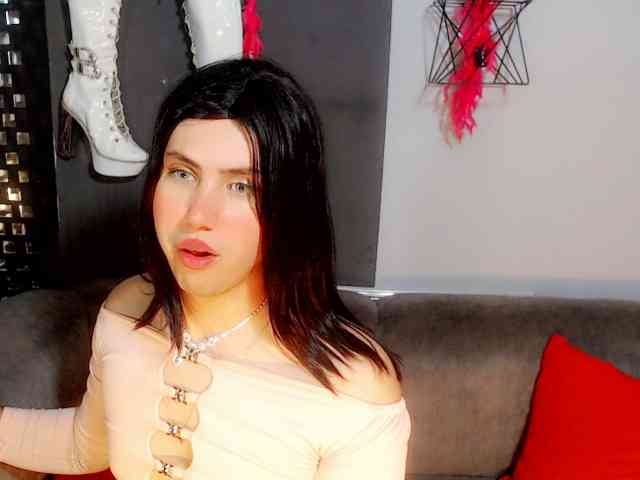 Oxana-Novikova Sex Cam Show