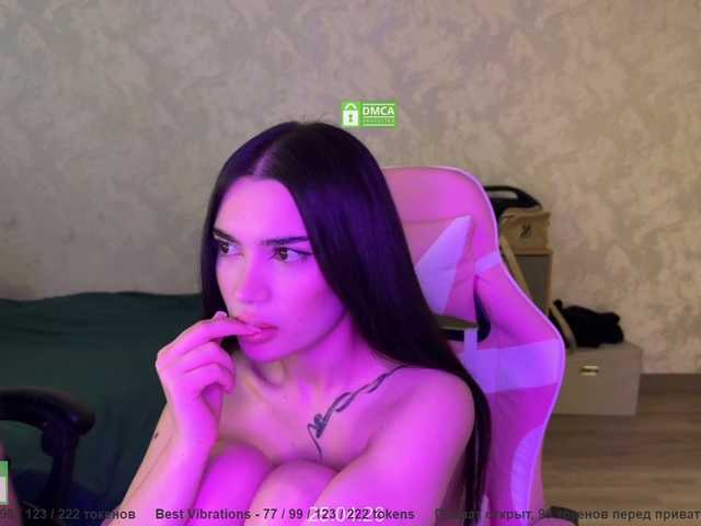 CoupleOnFire's BongaCams show and profile