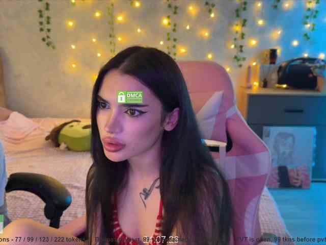 CoupleOnFire webcam