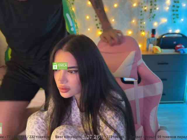 CoupleOnFire webcam